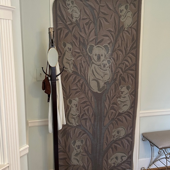 Gum Tree Koalas Blanket 2 Side FLiPSiDE Jacquard Loom Weave 100% Organic Cotton - Picture 7 of 16